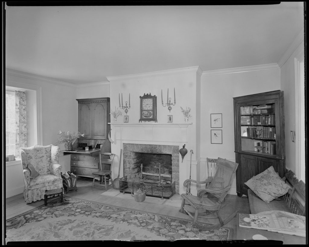 1930s home interior