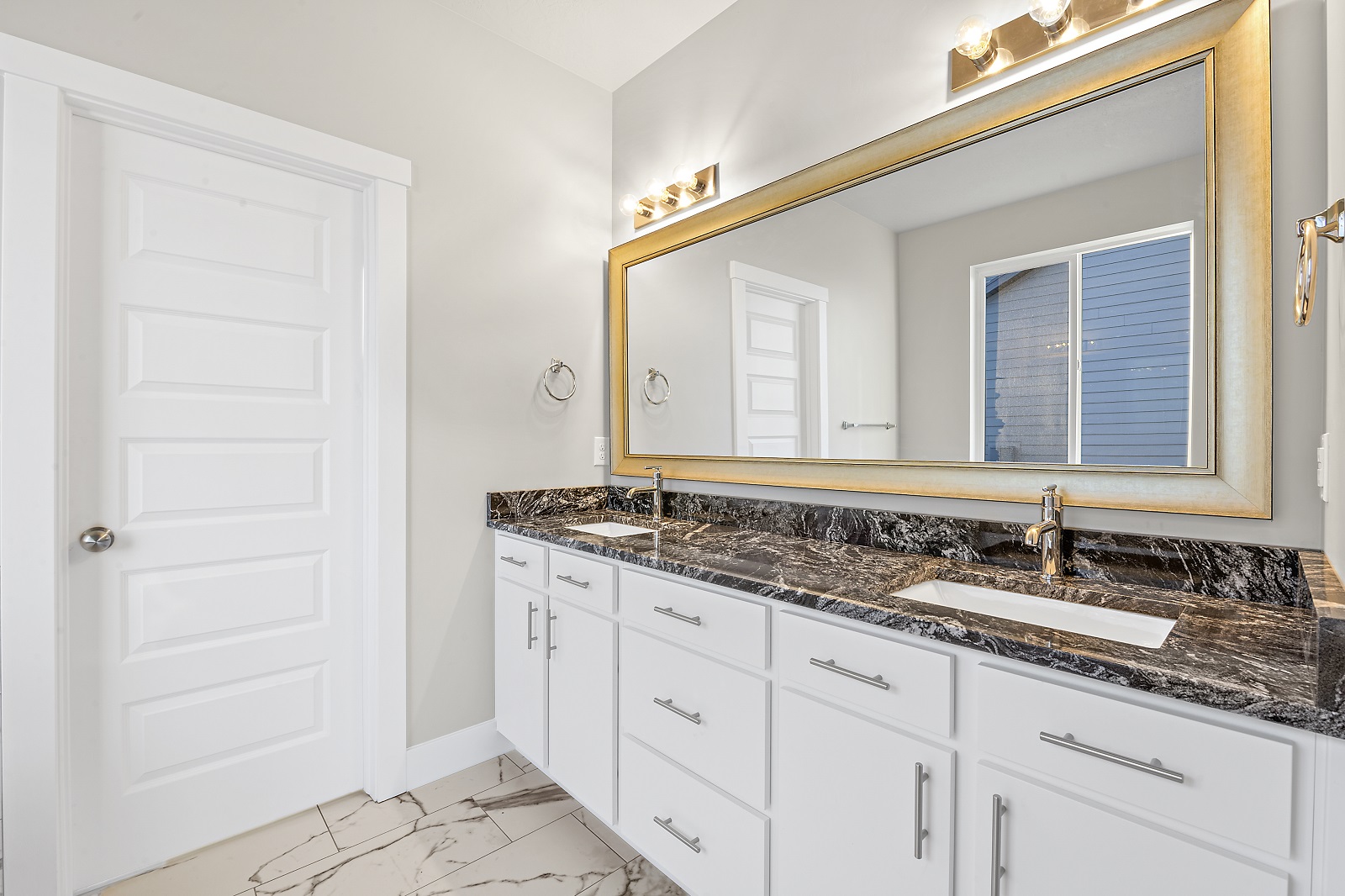 Master bathroom inside a new home built my McArthur Homes.