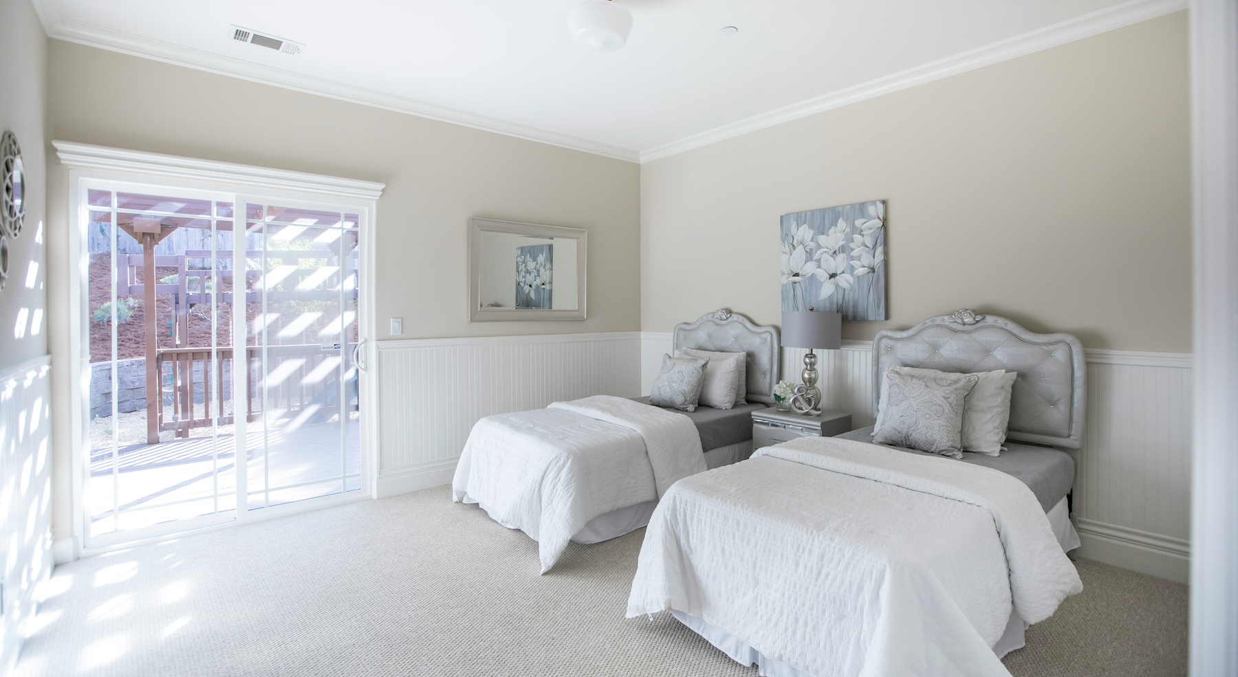 Themed bedroom