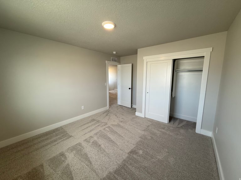 Edison 110 bedroom 2-1