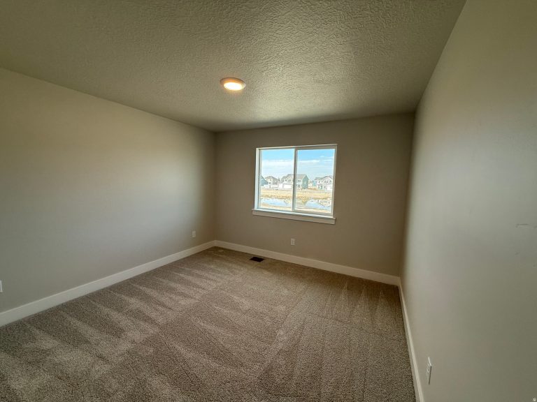 Edison 110 bedroom 2